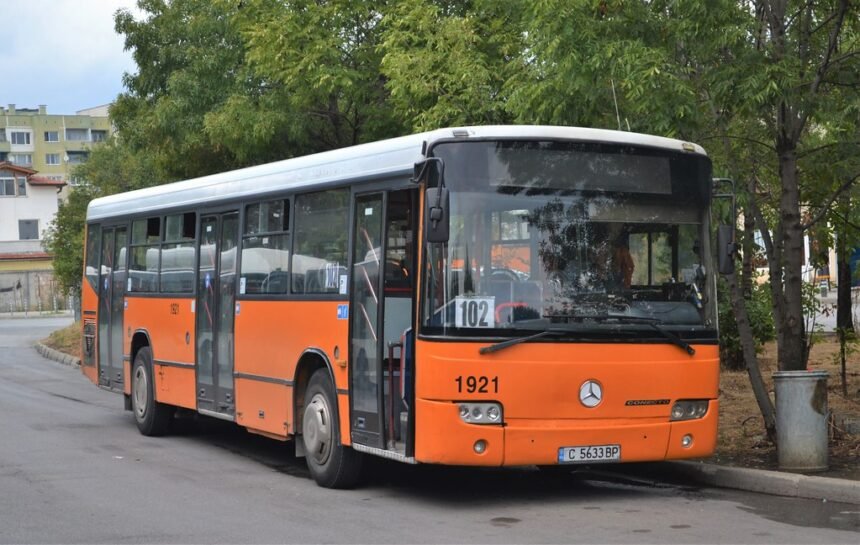 102 автобус