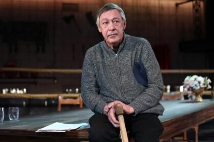 михаил ефремов