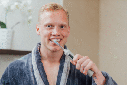 электрическая зубная щетка